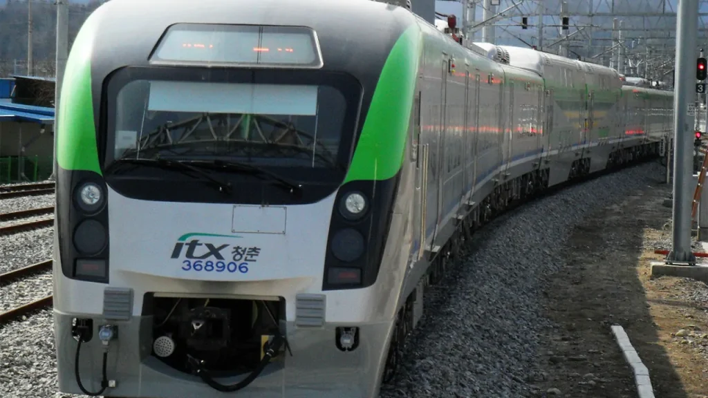 ITX Train ke Nami Island