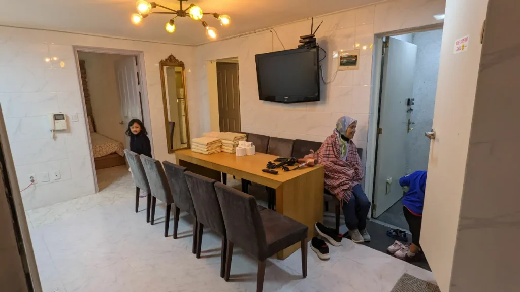 Penginapan airbnb korea