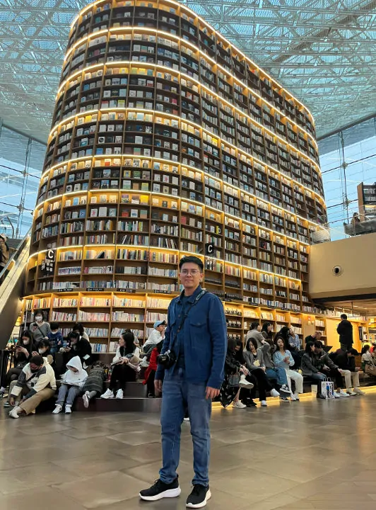 Starfield Library