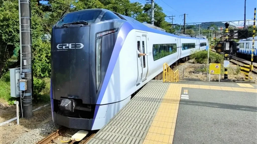 fuji excursion train ke kawaguchiko