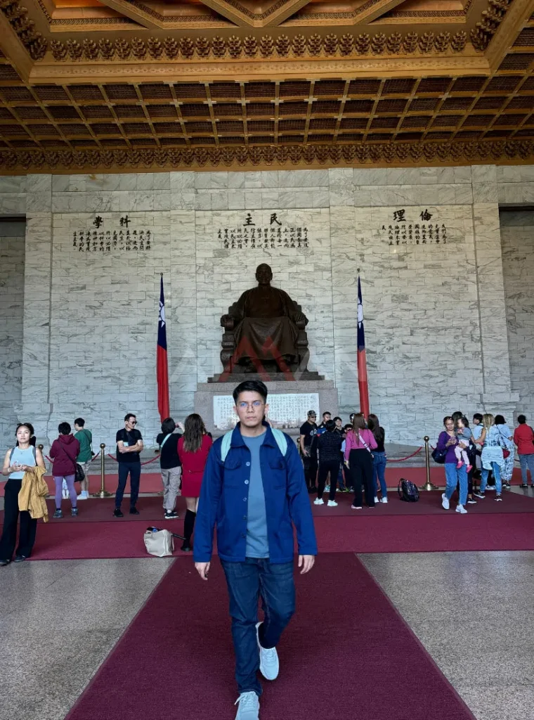 solo travel taipei taiwan