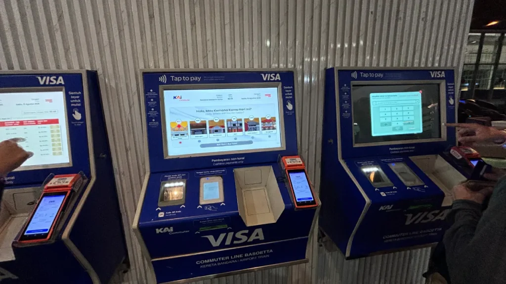 kiosk beli tiket airport train