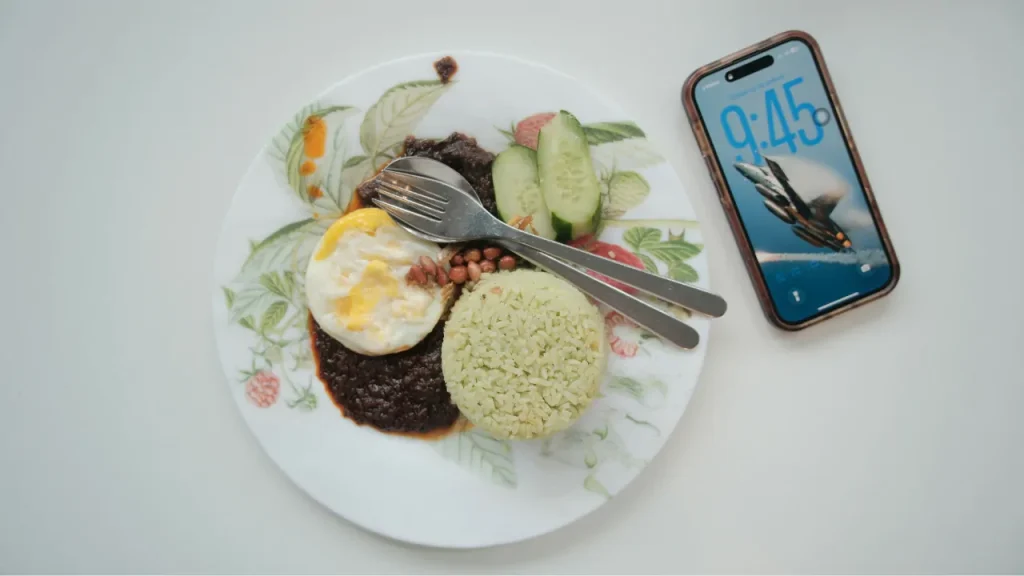 nasi lemak strawberi